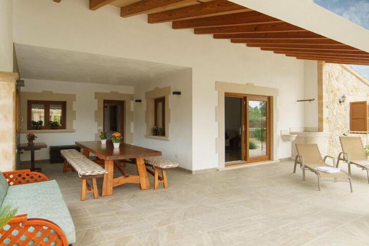 General 10 of 35