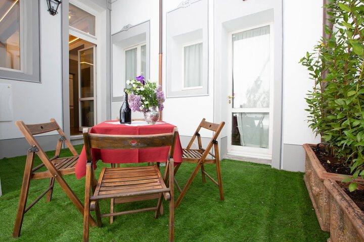 Terrace/Patio 67 of 90