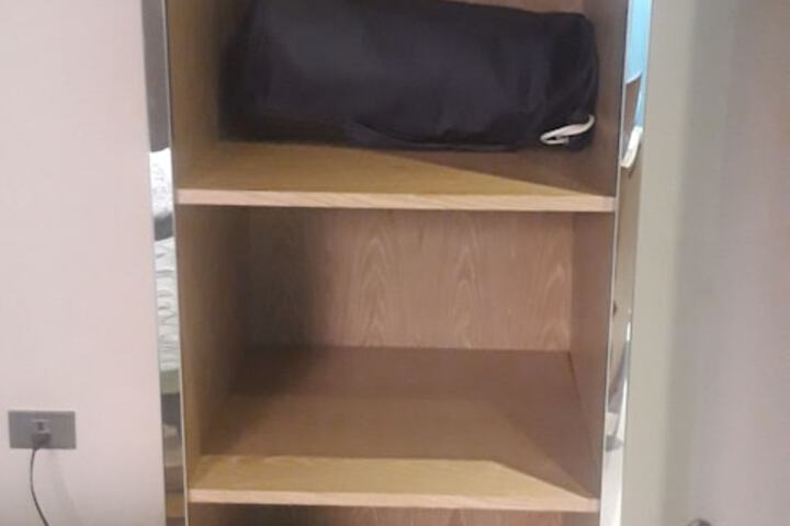Room 20 of 90