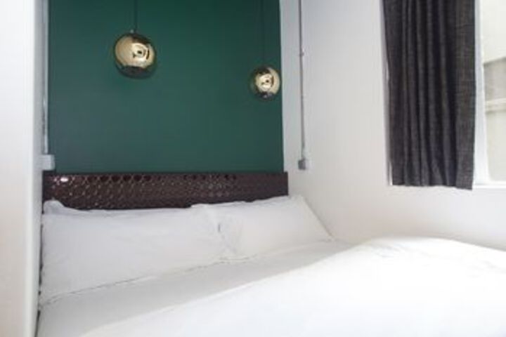 Room 56 of 89