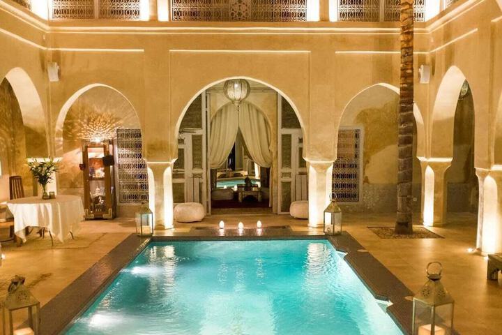 Pools & Facilities