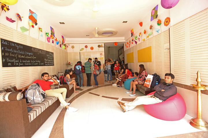 THE DORM FACTORY - HOSTEL