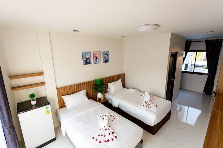 Room 43 of 58