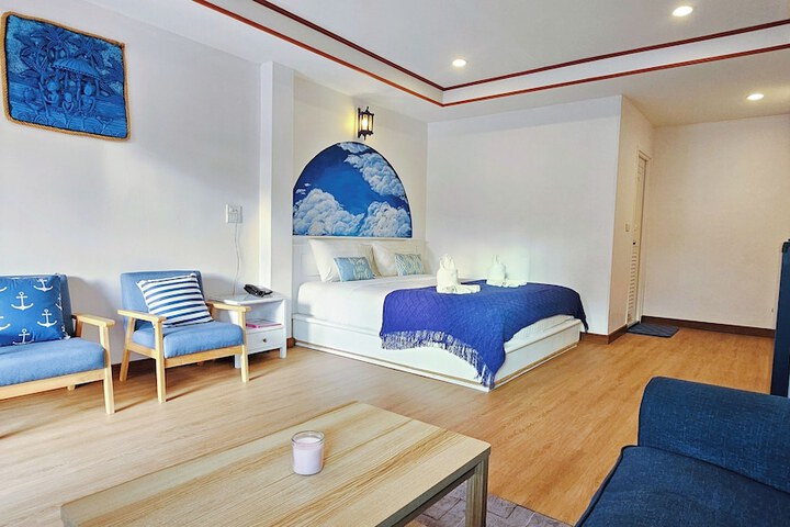 Room 55 of 152