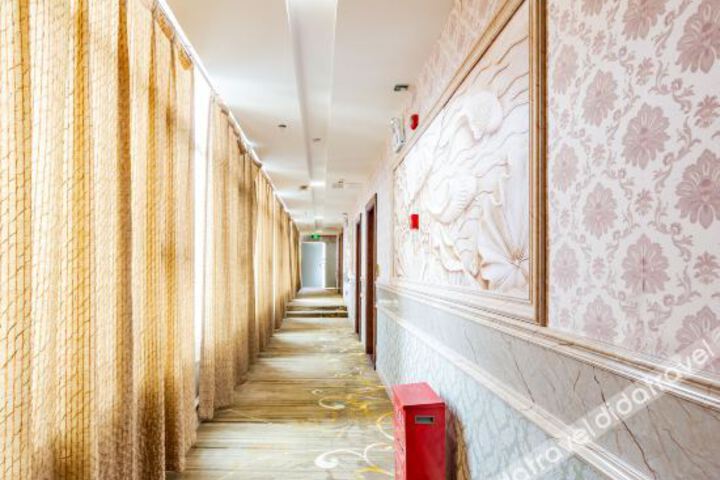 Hotel Interior 12 of 15