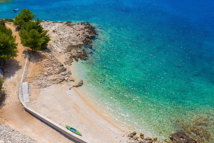 Beach 29 of 41