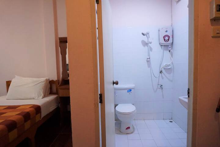 Room 55 of 68