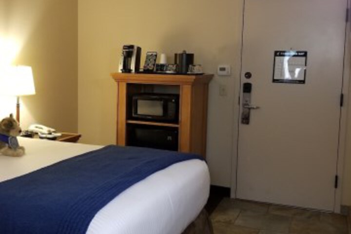 Room 12 of 68