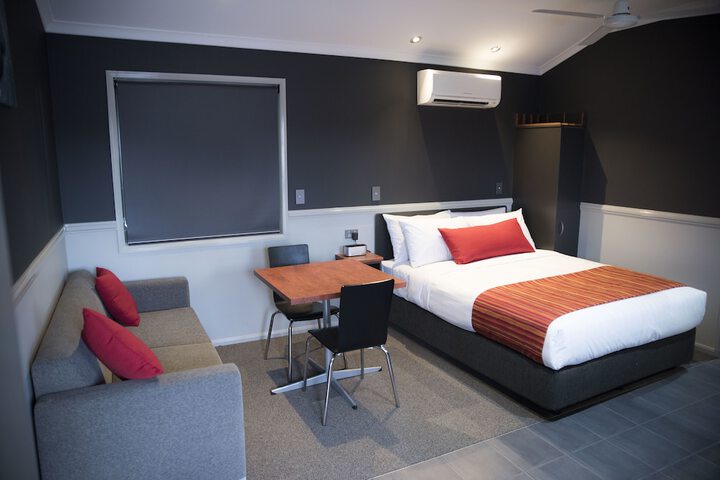 Room 18 of 52