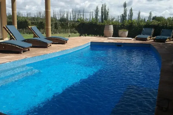 Pool 11 of 14