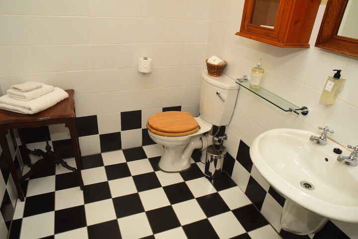 Bath Interior