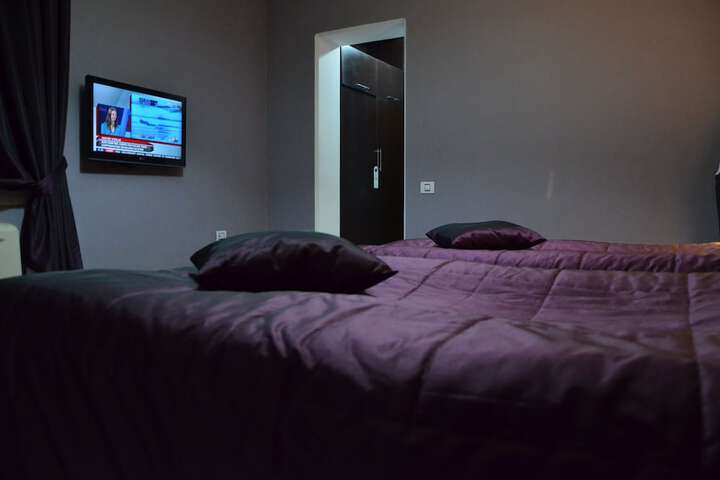 Room 15 of 29