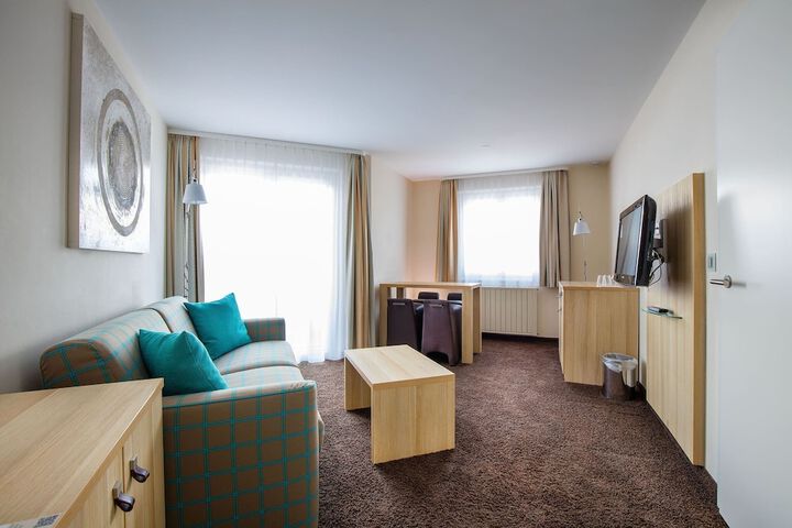 Room 20 of 50