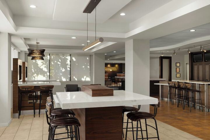 Hotel Interior 4 of 36