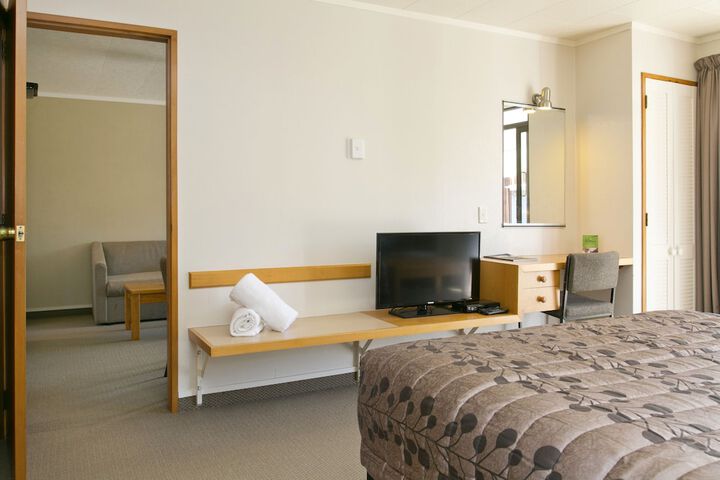 Room 10 of 52