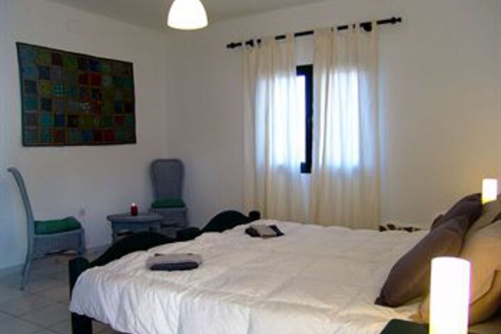 Room 26 of 46
