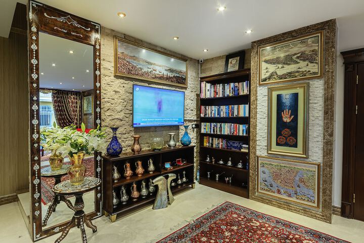 Lobby Entry