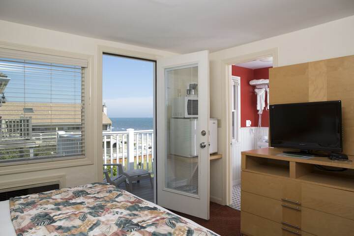 Room 16 of 87
