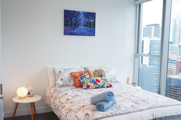 Room 2 of 42