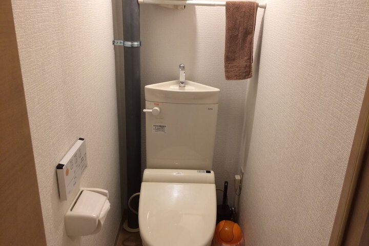 Room 19 of 34