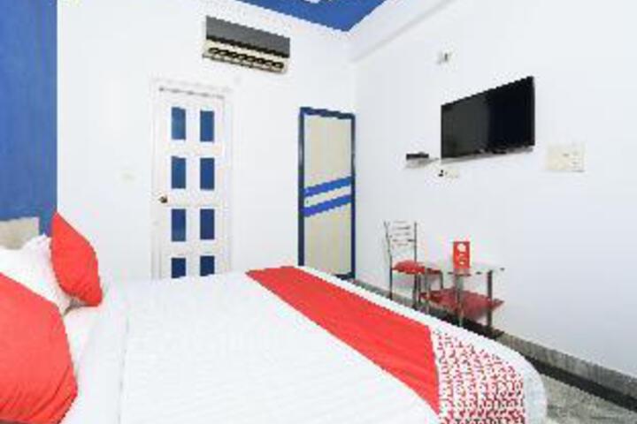 Room 17 of 20