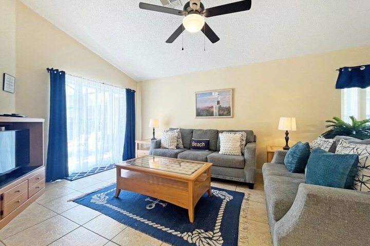 Room 2 of 31