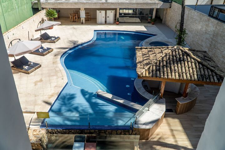 Pool 59 of 94