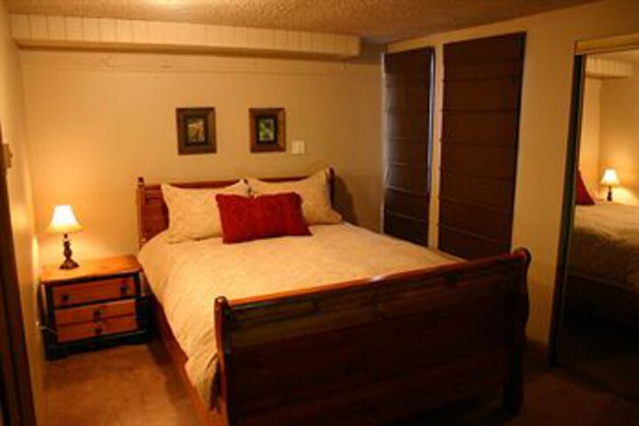 Room 8 of 20
