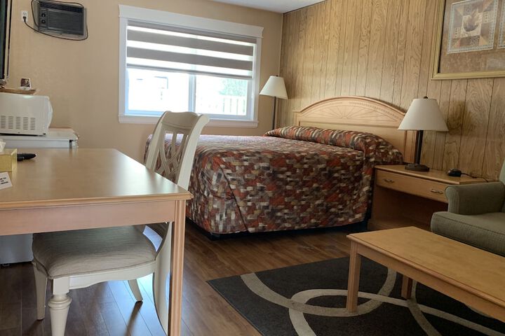 Room 34 of 63