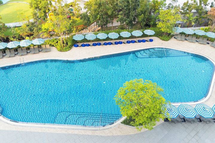 Pool 39 of 114