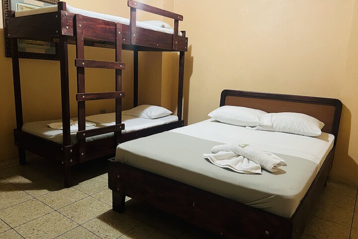 Room 8 of 25