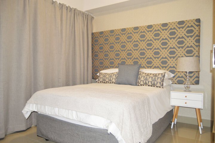 Room 38 of 192
