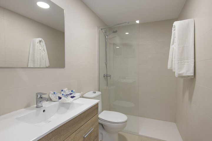 Clean Restrooms
