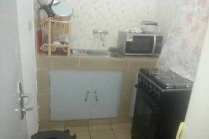 Room 9 of 13