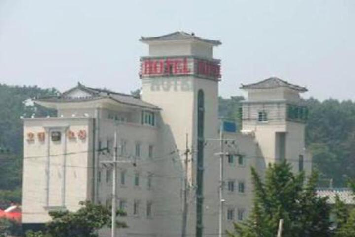 Ulwang Tourist Hotel