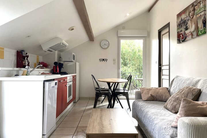 Room 19 of 61