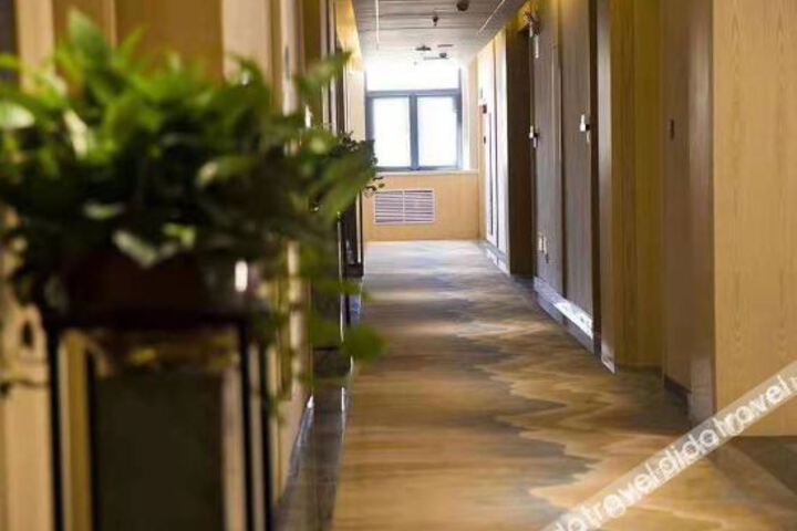 Hotel Interior 5 of 22
