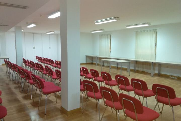 Ballroom/Hall 22 of 30