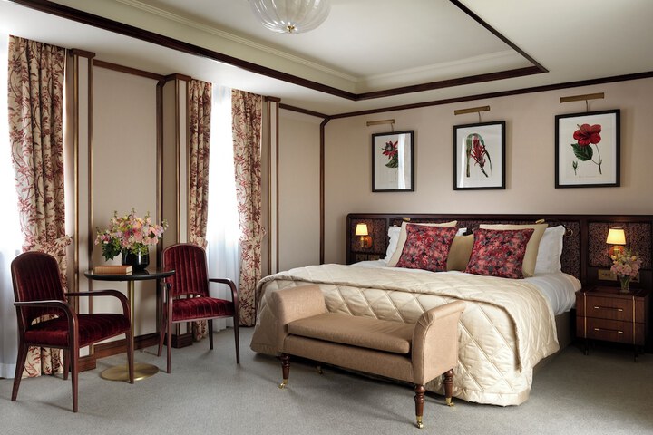 Room 37 of 112