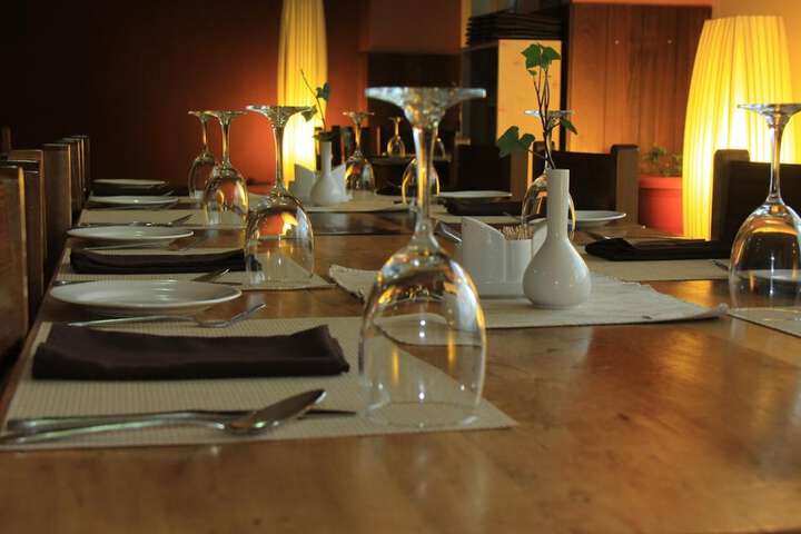 Dining 42 of 57