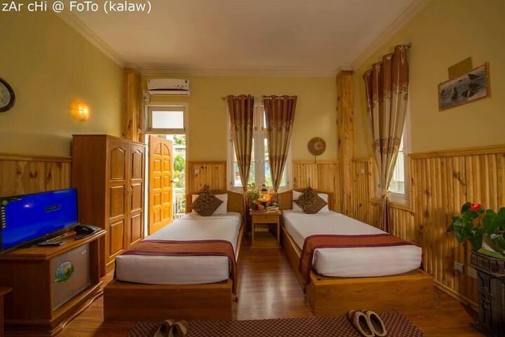 Room 7 of 20