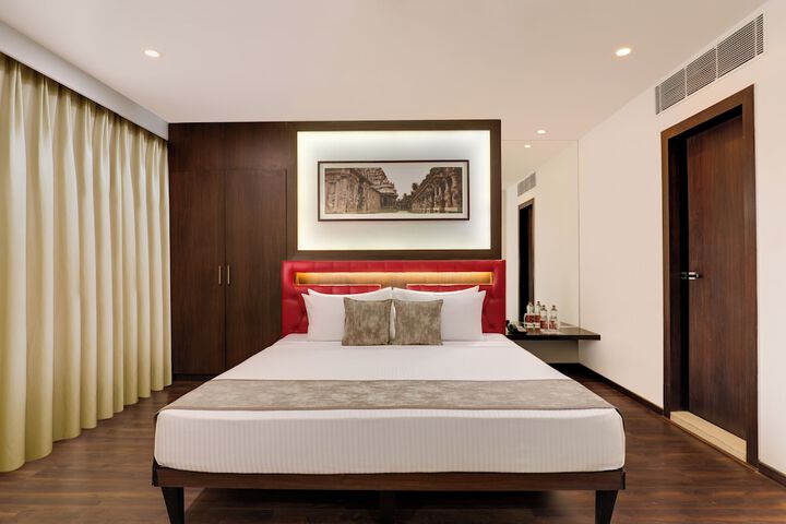 Room 18 of 60