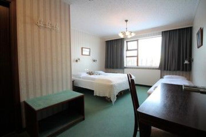 Room 60 of 88