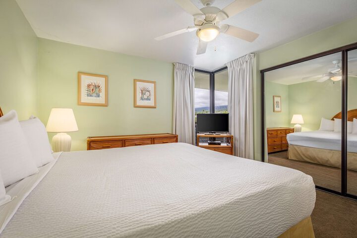 Room 4 of 82