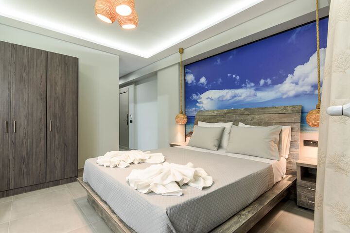 Room 12 of 41