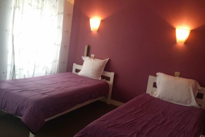 Room 6 of 38