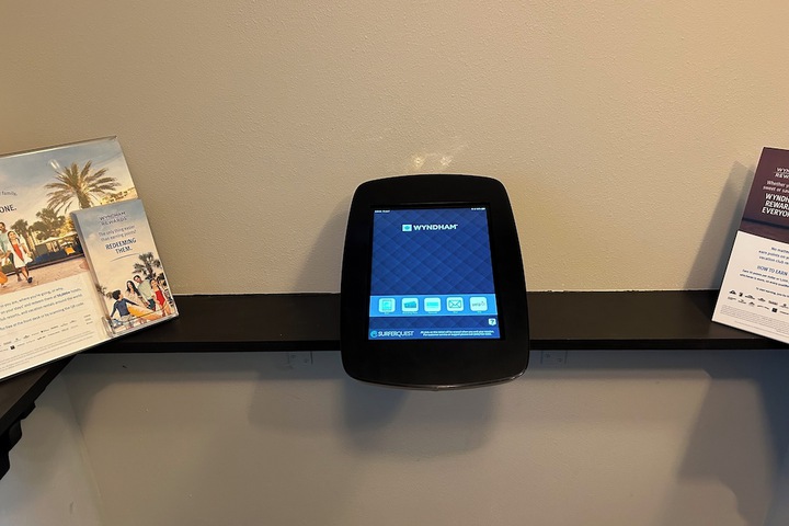 Business Center 56 of 68