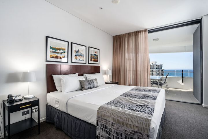 Room 15 of 80