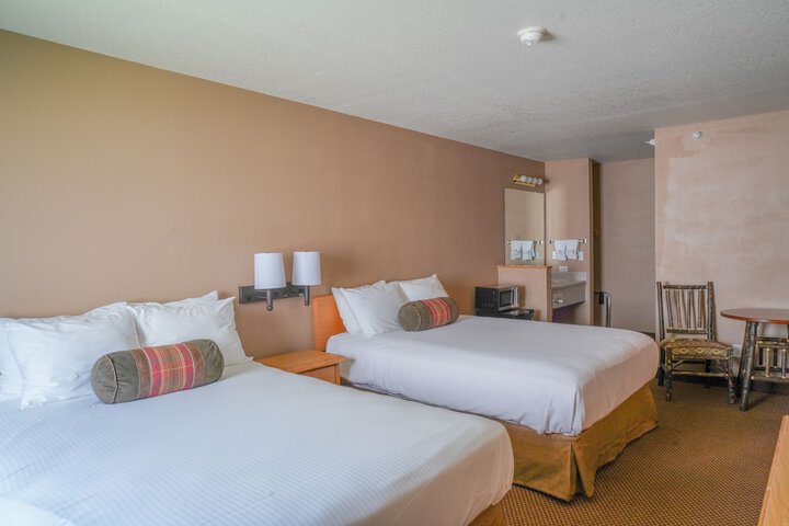 Room 5 of 20