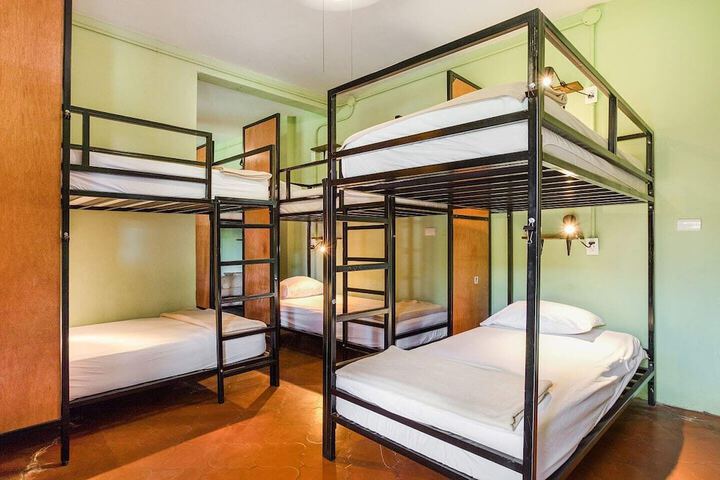 Room 26 of 61